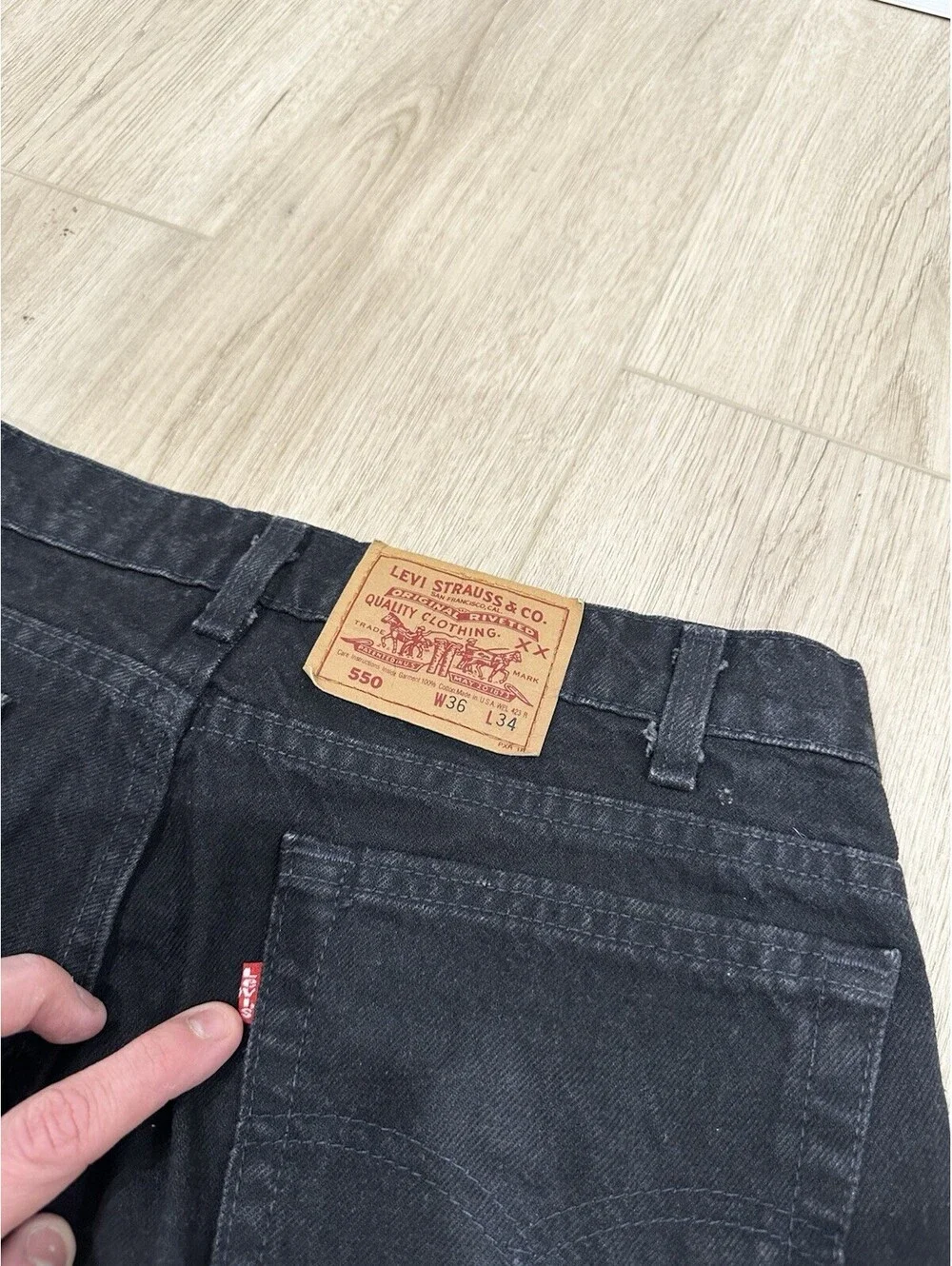 Vintage Levis 550 Jeans Mens 34x34 Black Denim Cotton Straight Relaxed Made USA